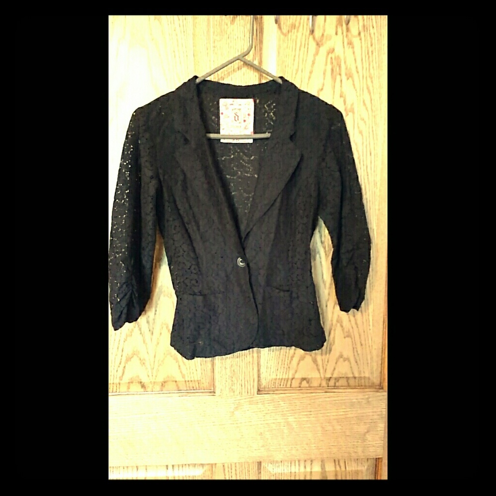 Lace blazer